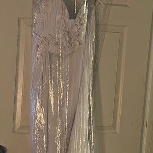 Wedding gown & accessories